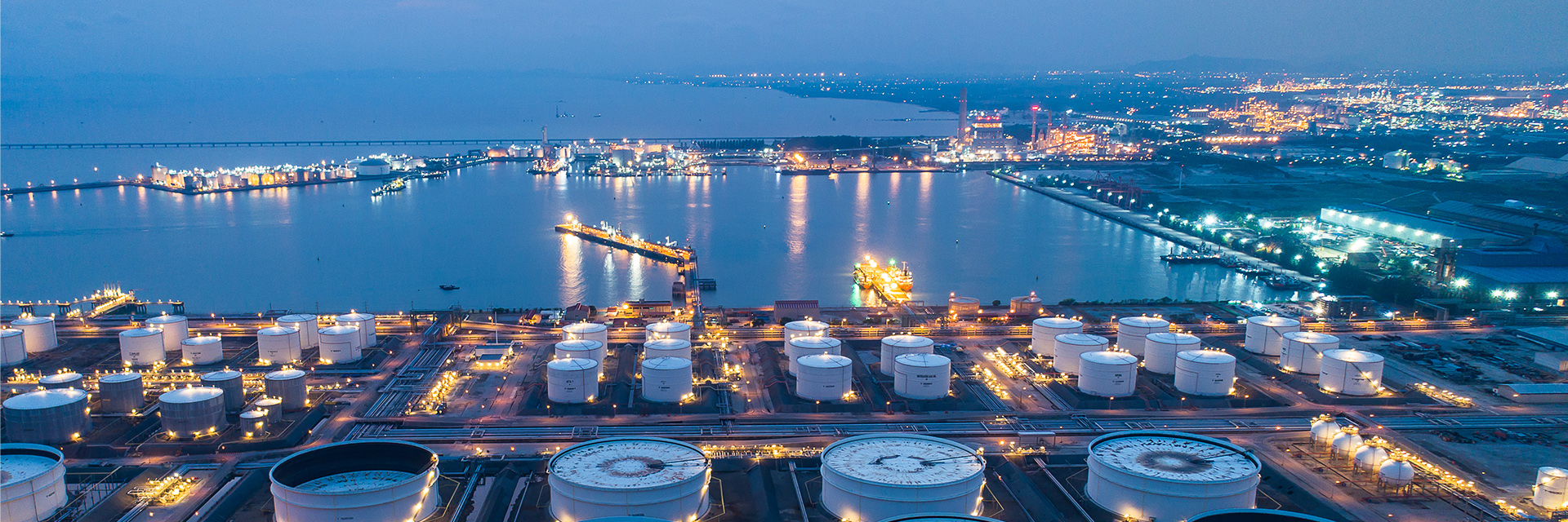 工業(yè)設(shè)施